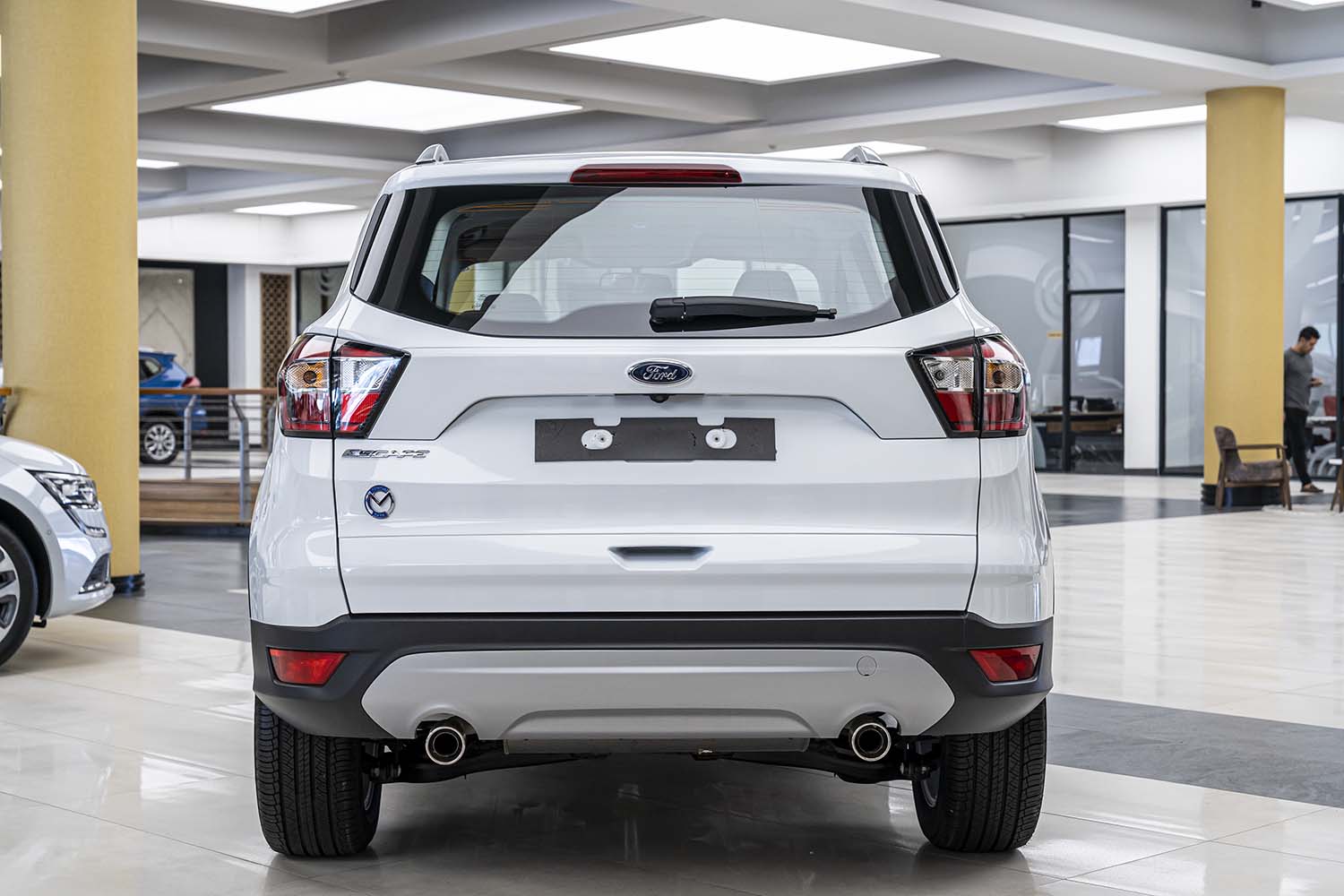 FORD ESCAPE - Muhanad Cars