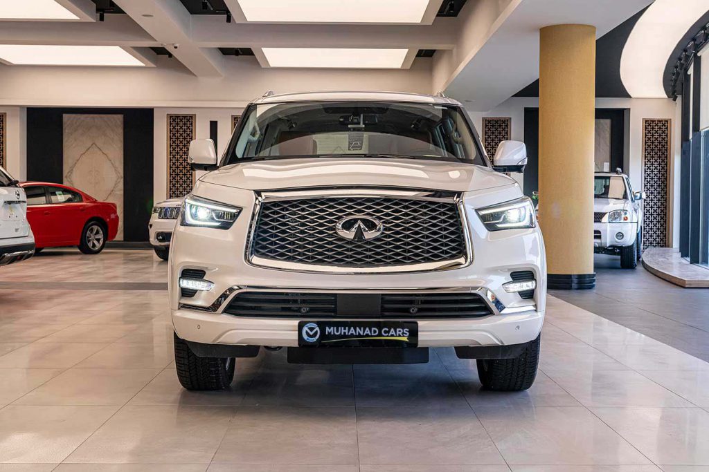 INFINITI QX80 R