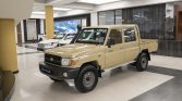 TOYOTA LAND CRUISER 70 DOUBLE CABIN