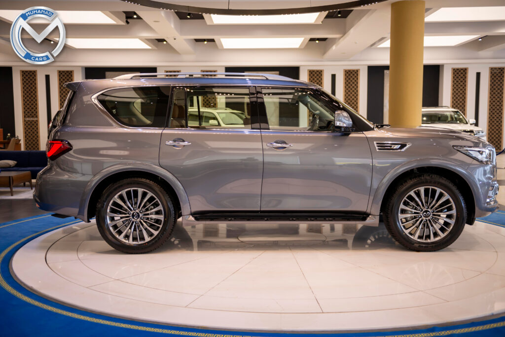 INFINITY QX80 Gray 2021